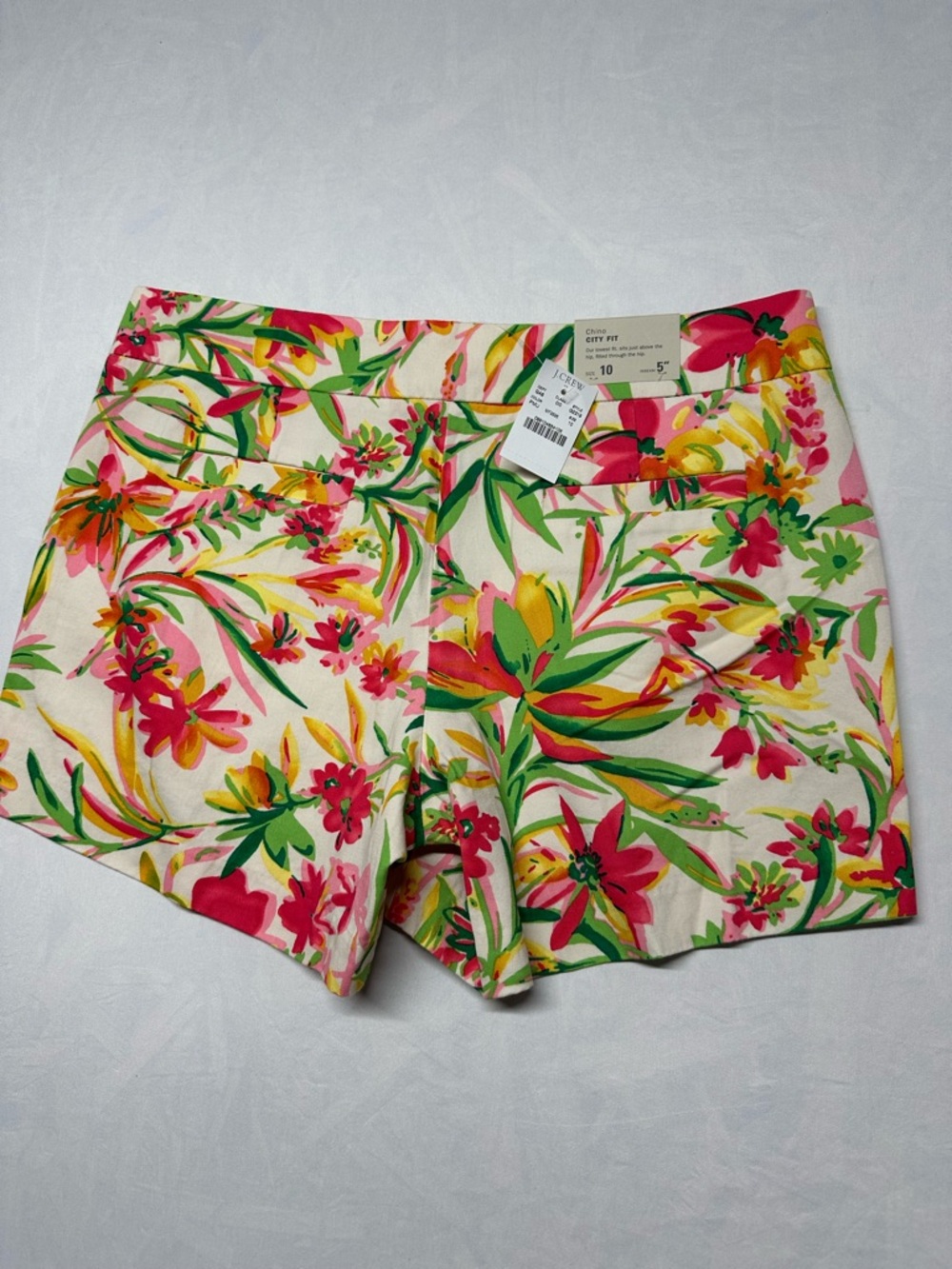 NWT J. Crew Floral High-Rise Shorts Size 10 - Picture 4 of 6